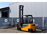 JUNGHEINRICH EFG S30 forklift