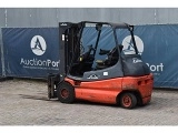 LINDE E30 forklift