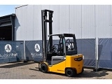 JUNGHEINRICH EFG S30 forklift