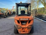 DOOSAN D45S-7 forklift