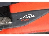 LINDE E30 forklift