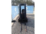 LINDE E15 forklift