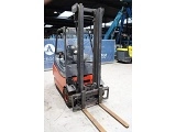 LINDE E 25 forklift