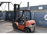 TOYOTA 02-7 FDF 25 forklift