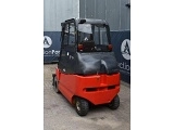 LINDE E 25 forklift