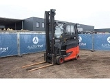 LINDE E30 forklift