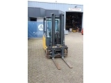 JUNGHEINRICH EFG 320 forklift