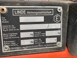 LINDE E30 forklift