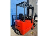 LINDE E15 forklift