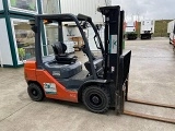 TOYOTA 02-8 FDF 25 forklift