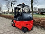 LINDE E30 forklift