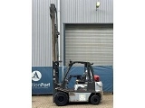 NISSAN UD 02 A 20 PQ forklift