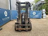 NISSAN UD 02 A 20 PQ forklift