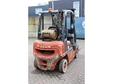 NISSAN UD 02 A 25 PQ forklift