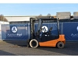 OM XE 50 forklift