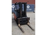 LINDE E30 forklift