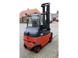 LINDE E30 forklift