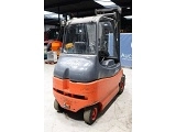 LINDE E 25 forklift