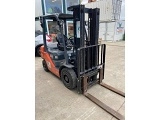 TOYOTA 06-8 FD 25 F forklift