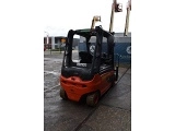 LINDE E30L forklift