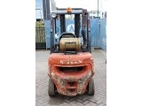 NISSAN UD 02 A 25 PQ forklift