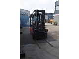 LINDE E16L forklift