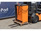 LINDE E 20 forklift