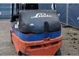 LINDE E 25 forklift