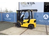 YALE GDP 25VX forklift