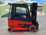 LINDE E30 forklift