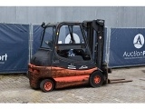 LINDE E30 forklift