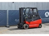 LINDE E 25 forklift