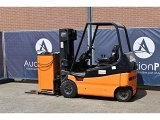 LINDE E 20 forklift