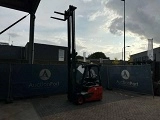 LINDE E15 forklift