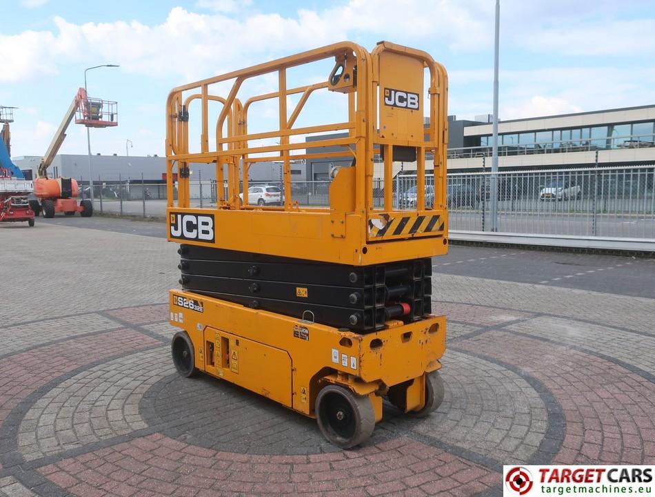 JCB S2632E scissor lift