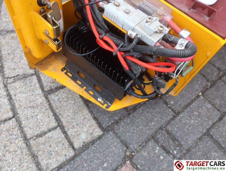 JCB S1930E scissor lift