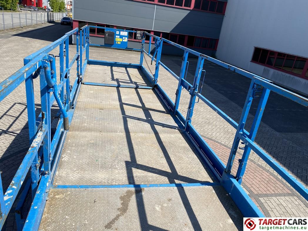 GENIE GS4390RT scissor lift