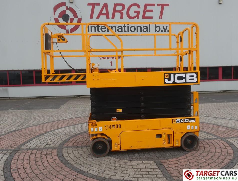 JCB S4046E scissor lift