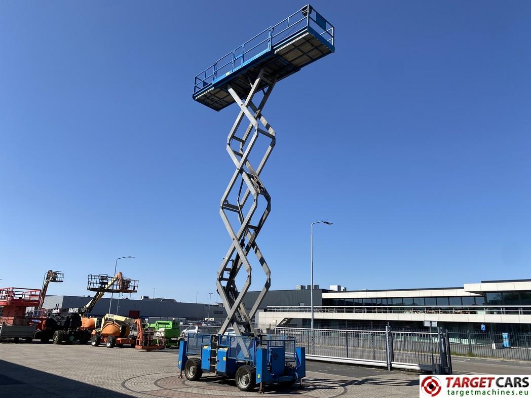 GENIE GS4390RT scissor lift