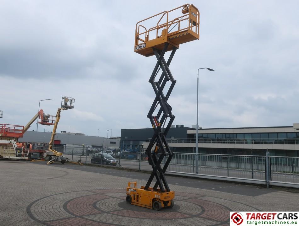 JCB S1930E scissor lift