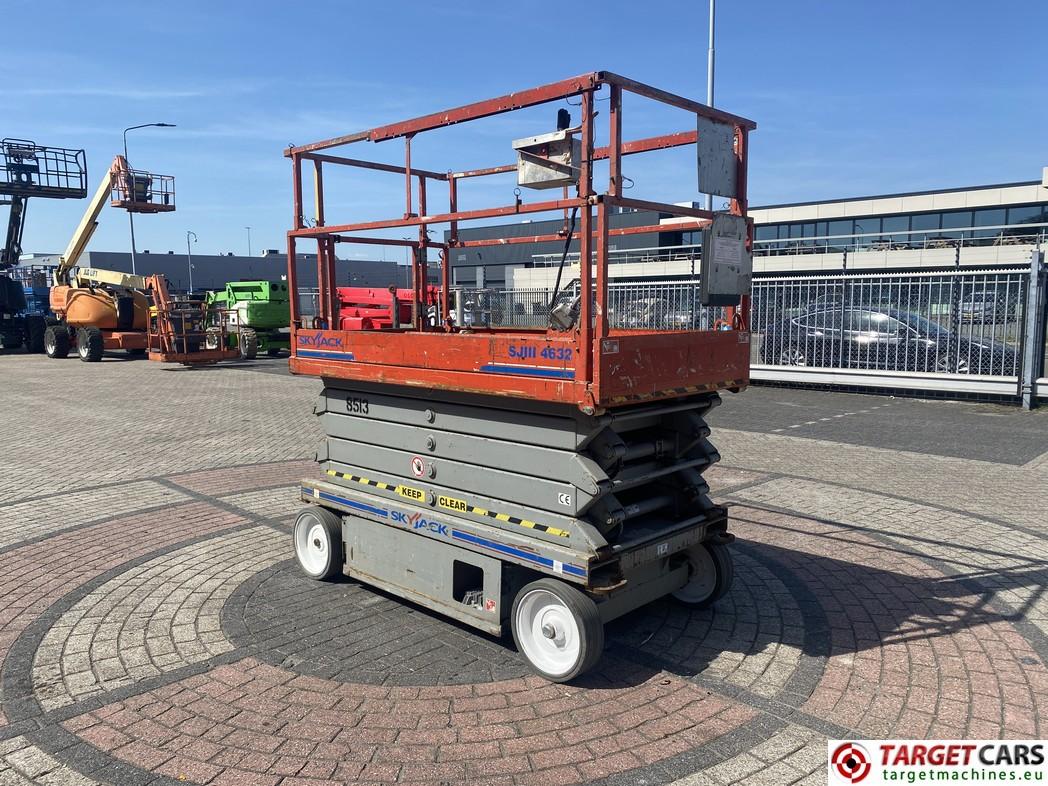 SKYJACK SJ-III-4632 scissor lift