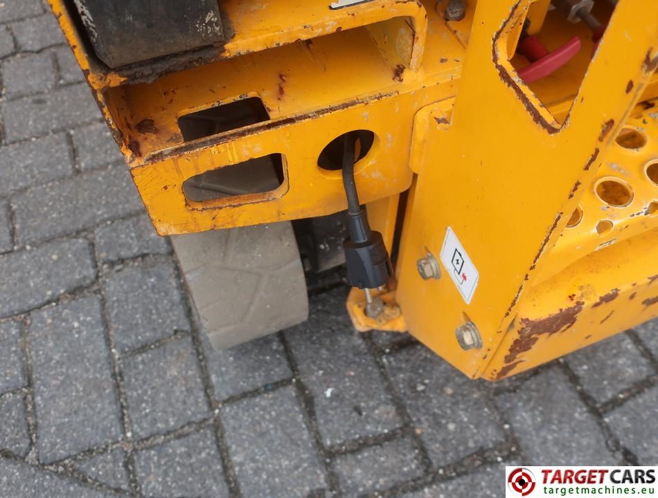 JCB S1930E scissor lift