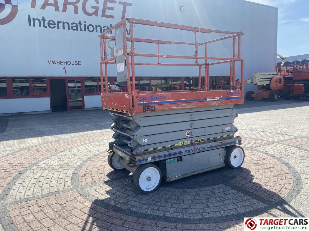 SKYJACK SJ-III-4632 scissor lift