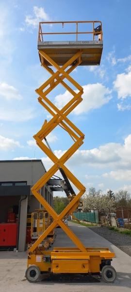 JLG 2646ES scissor lift