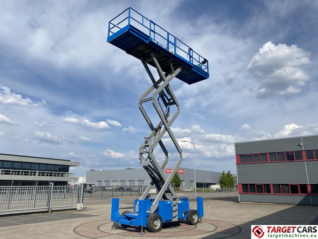 GENIE GS3384RT scissor lift