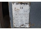 SKYJACK SJ-III-3226 scissor lift