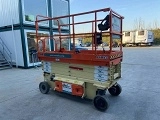 JLG 2646ES scissor lift