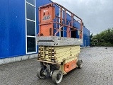 JLG 2630-ES scissor lift