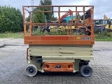 JLG 2630-ES scissor lift