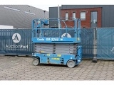 GENIE GS-3246 scissor lift